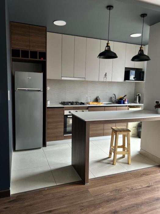 Moderno y cómodo departamento