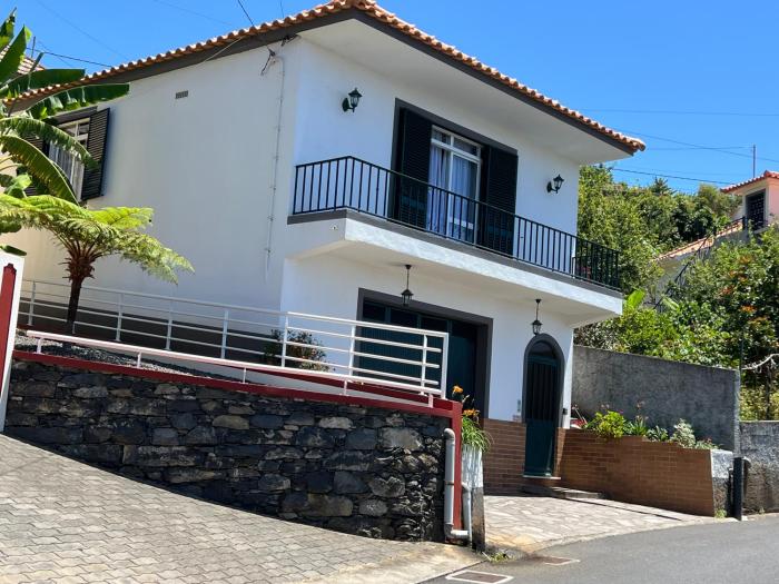 Casa Nova - Maison avec garage, terrasse & Balcon