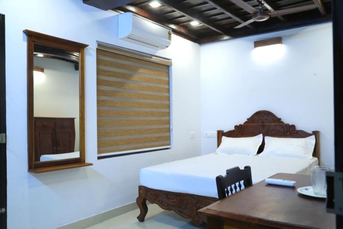 Poovar Heritage Homes
