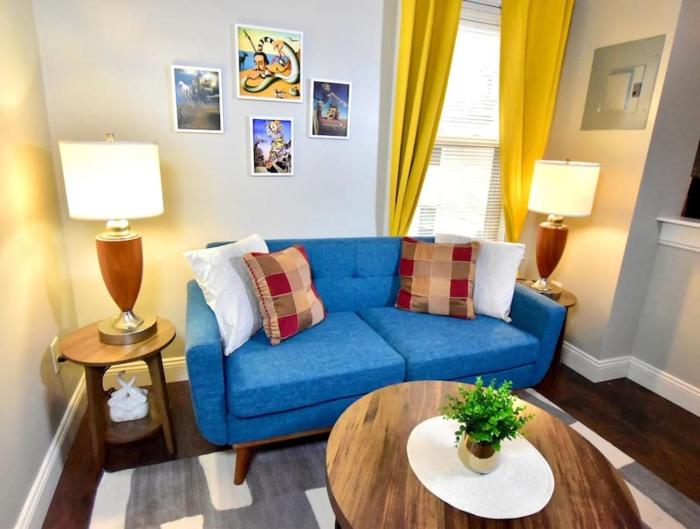 The House Hotels - Lake Ave