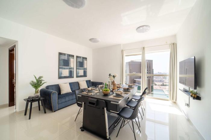 Frank Porter - Marina Square 8