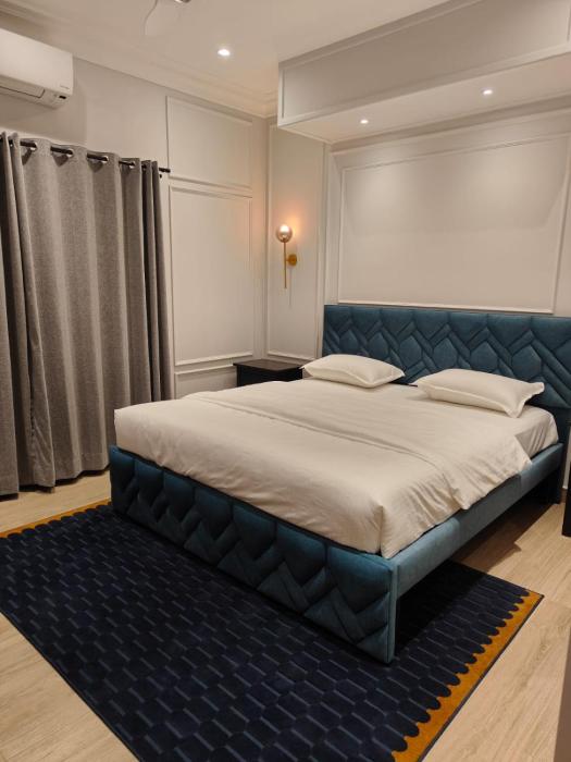 Elegance & Comfort near MG Road