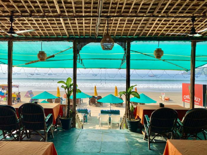 Chill Out Jasmine Restaurant Bar Rooms