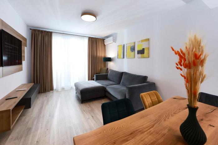 4FriendsCoresiBrasov G