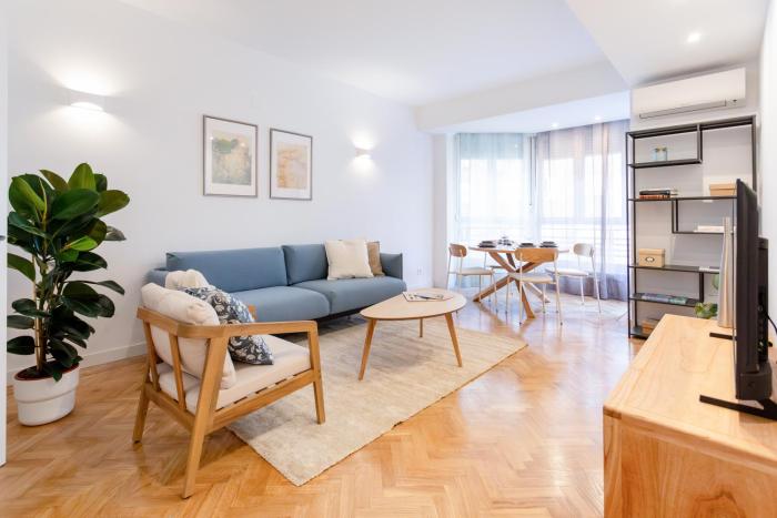 CLARAVAL - Apartamento con Despacho en Chamberí, Madrid