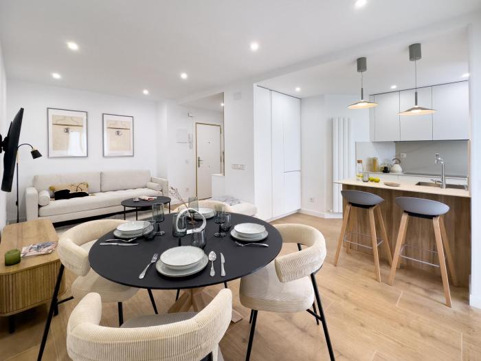 LAGUNARIA - Apartamento con Despacho en Retiro, Madrid