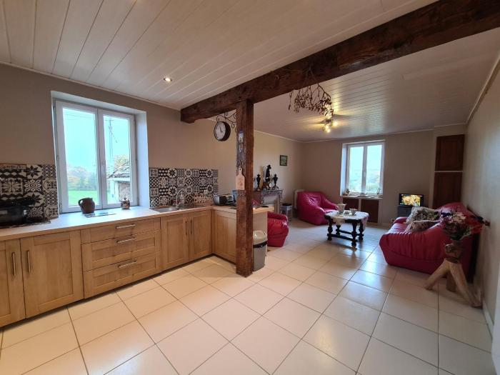 Maison en Berry avec jardin clos près du lac dEguzon - FR-1-591-651