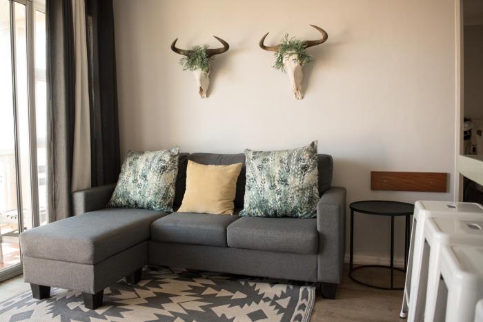 Easy Going Hermanus With An Ocean View