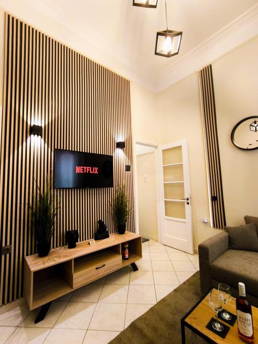 Cozy Attiki apartment by MPS