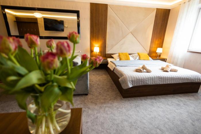 GOŚCINIEC NAD SAWĄ