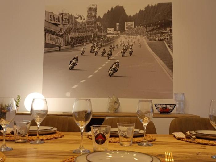 Léopold, gîte citadin au pied des bois!