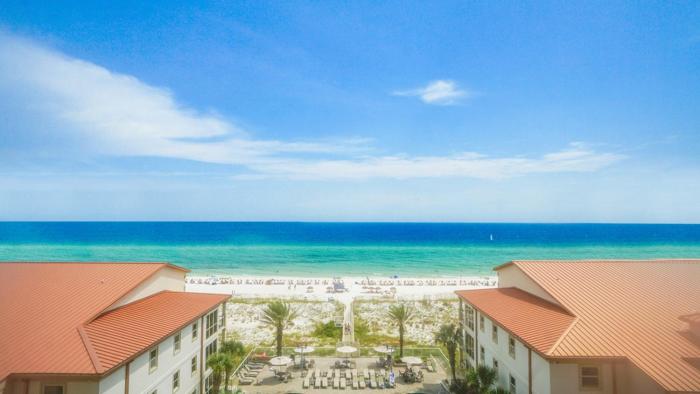 Beach Club Gulf Front 4B Condo - 1001