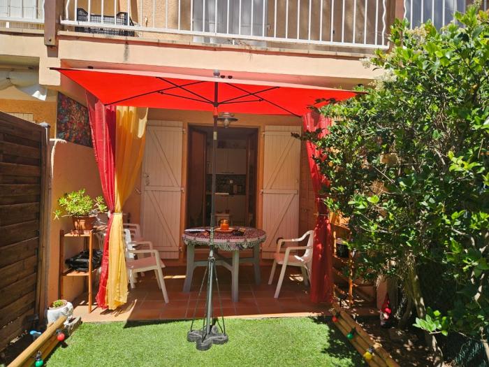 joli appartement avec jardin