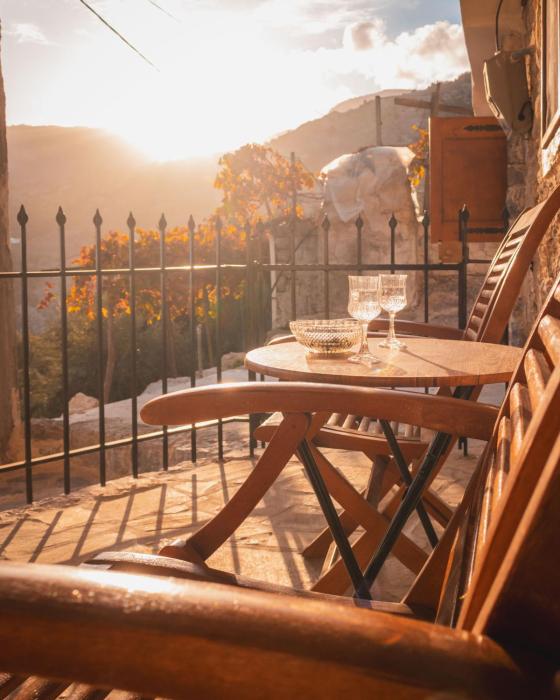 Nephèle - The Embrace of Hospitality