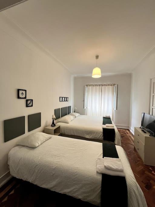 Habitación grande para 3 centro Lisboa