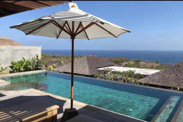 2 Bedrooms ocean View entire villa with infinity pool