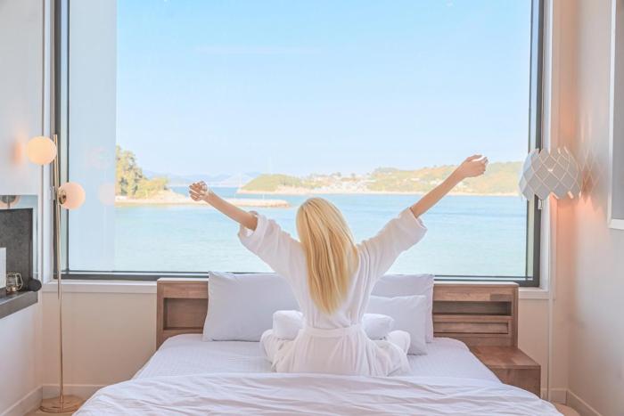 Geoje Dream Angel Pool Villa