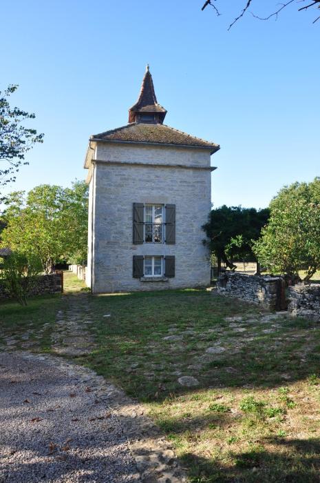 Domaine de Fangal Pgeonnier du XVIIIe pour 2 ou 3 pers