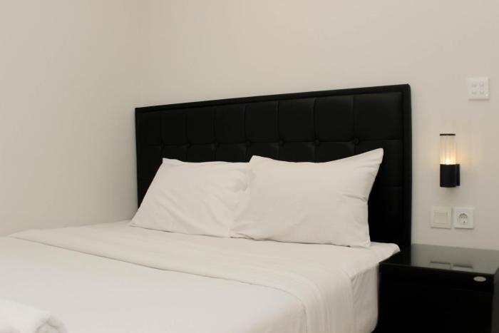 Cozy Stay 2BR Springlake Summarecon Bekasi Apartment By Travelio