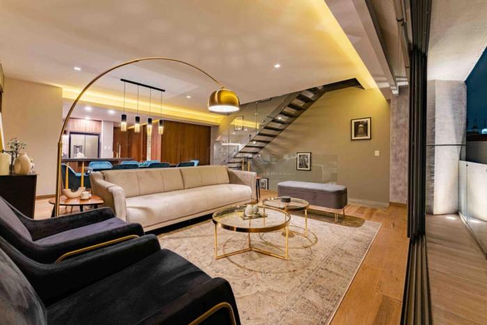 Stylish 3-Level Penthouse with Private Rooftop