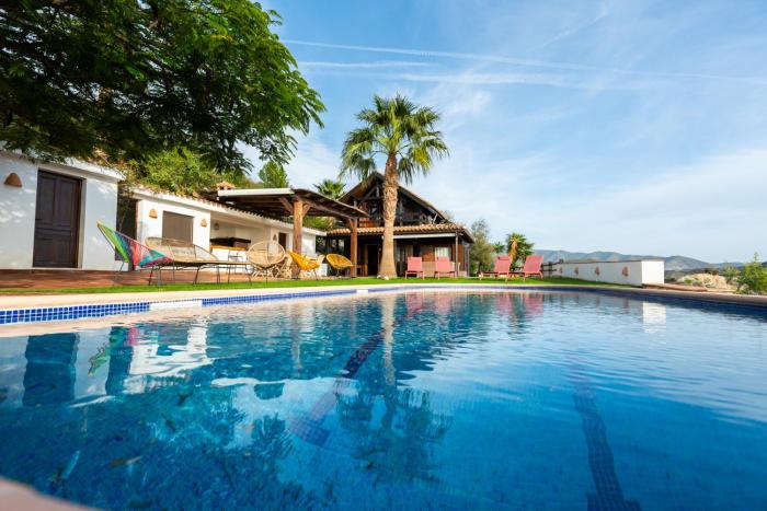 Finca La Haima, Casa de Madera con vistas al mar