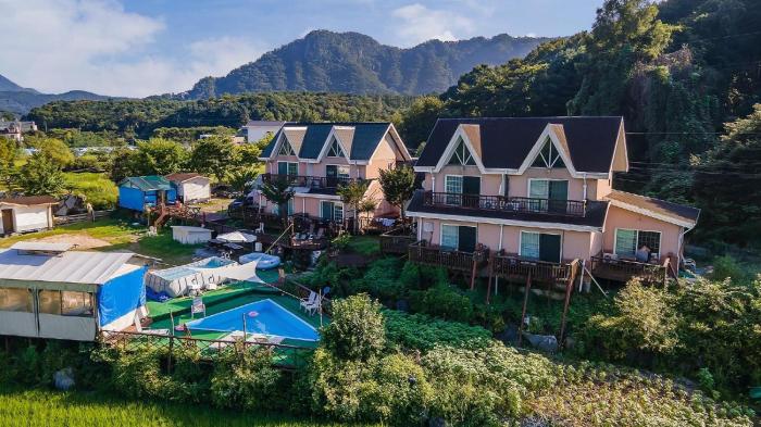 Gapyeong Dochi Vill Pension