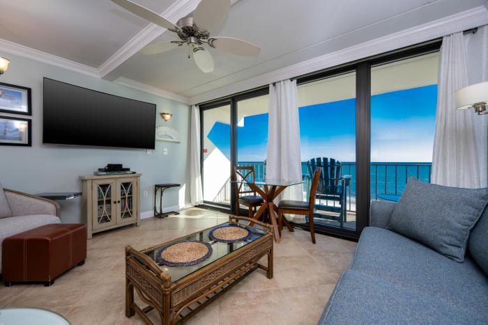 Island Winds East 806 condo