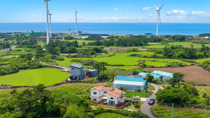 Jeju West dokchae pension
