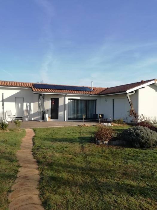 Chambre No1 Lit double