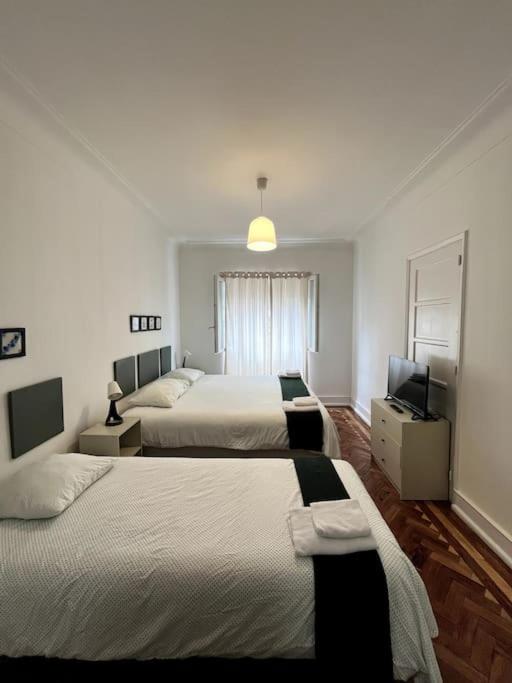 Habitacion Grande vista lisboa centro 3 personas