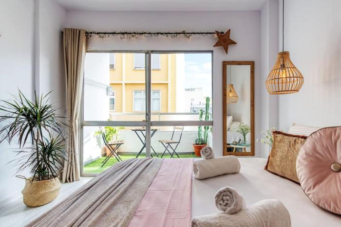 CaRosa - See the Sea Las Canteras Beach