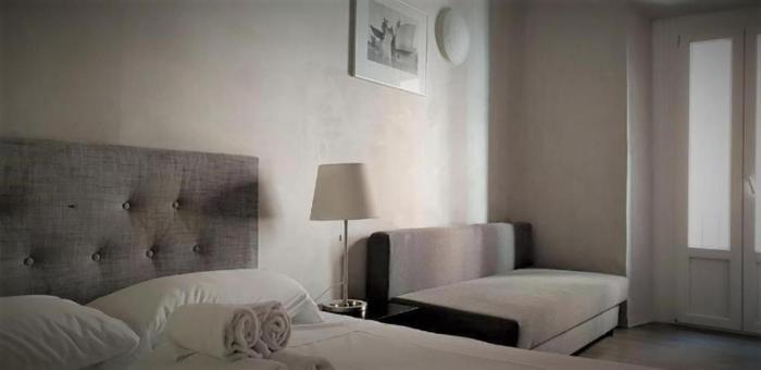 Casa Milano - Apartments and Rooms - Duomos Whisper, balcony