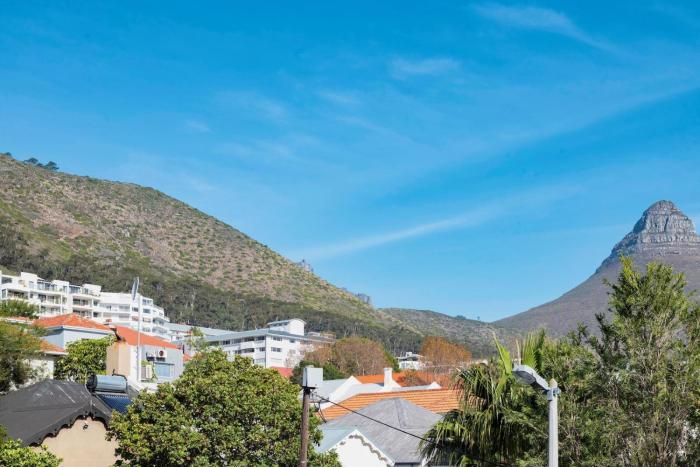 Modern Metropole East of Main in Sea Point