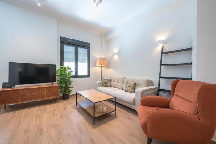 Elegant apartment in the heart of Exarchia