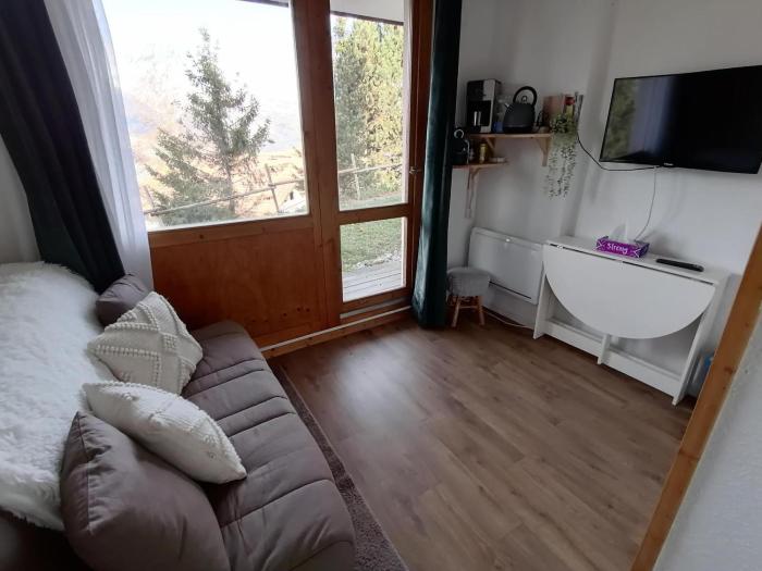Charmant studio ski aux pieds avec terrasse et parking - FR-1-181-2847