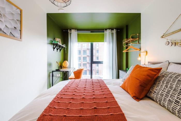 Kelhams Finest - Elegant & Comfy 2 Bedroom Flat