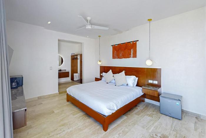 Sapphire nest Studio