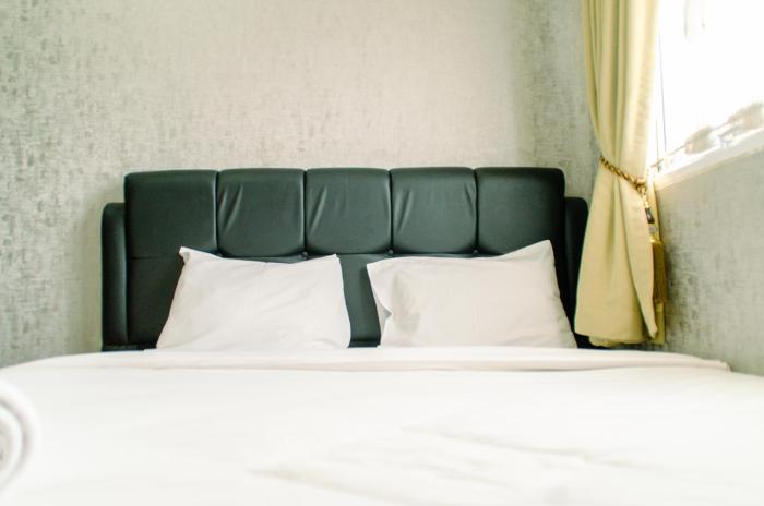 Minimalist and Comfort Living 2BR at Signature Park Grande Apartment By Travelio