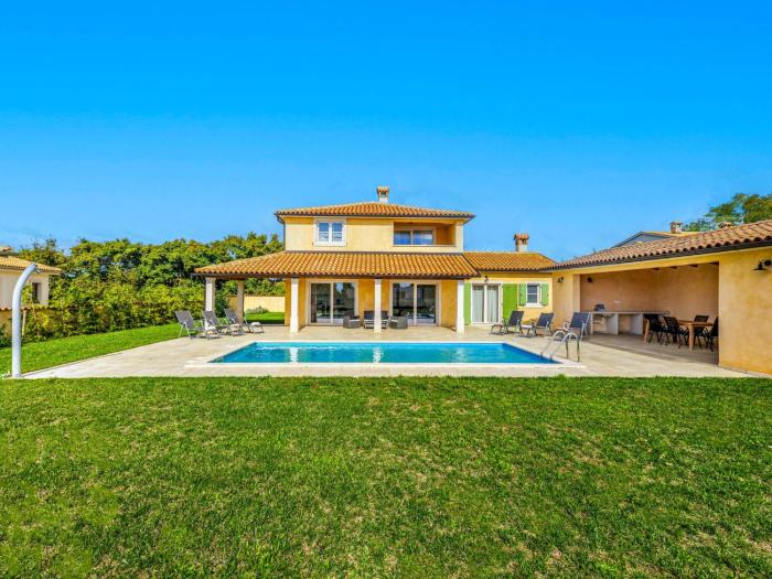 Villa Flori by Interhome