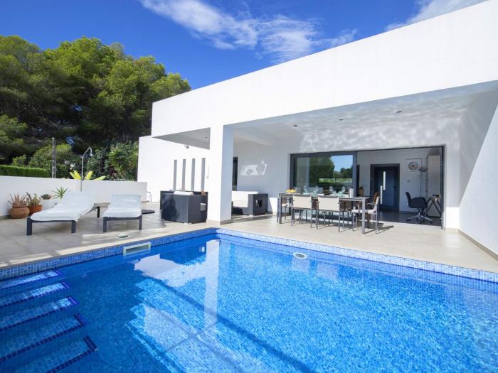 Villa Bellveure by Interhome