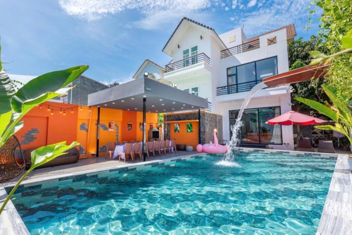 Sun Villa 168 - 7 Phòng Ngủ - Gần Biển Bãi Sau