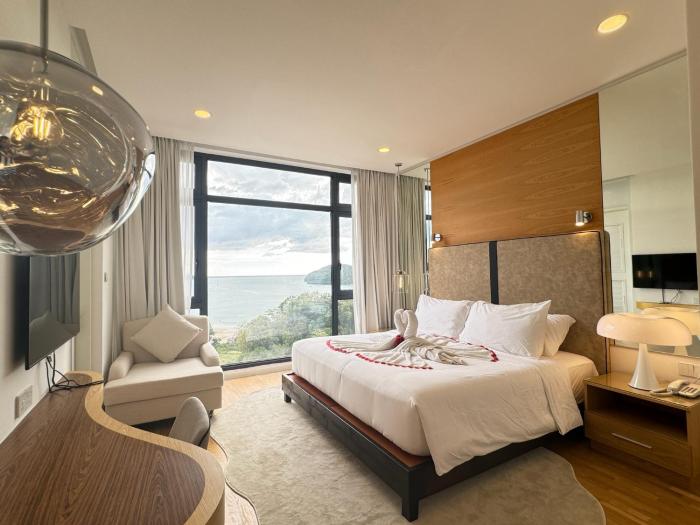 Lavanya Sea View Apartment with Resort Access