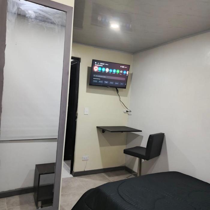 Hab cerca al aeropuerto