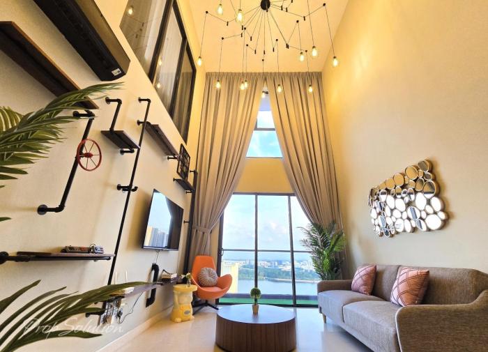 Cozy Loft Suite 2BR JB CIQ 7Pax