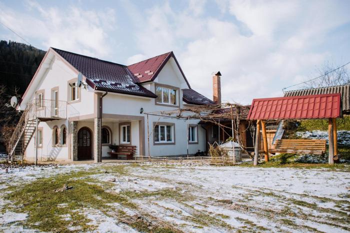 Світанок у горах