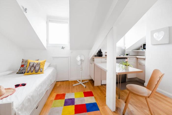 Studio Renovated Chic Location