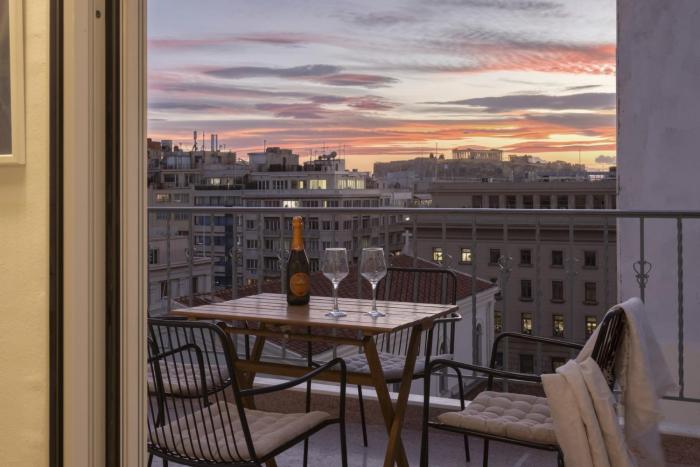 Central Athenian penthouse Acropolis