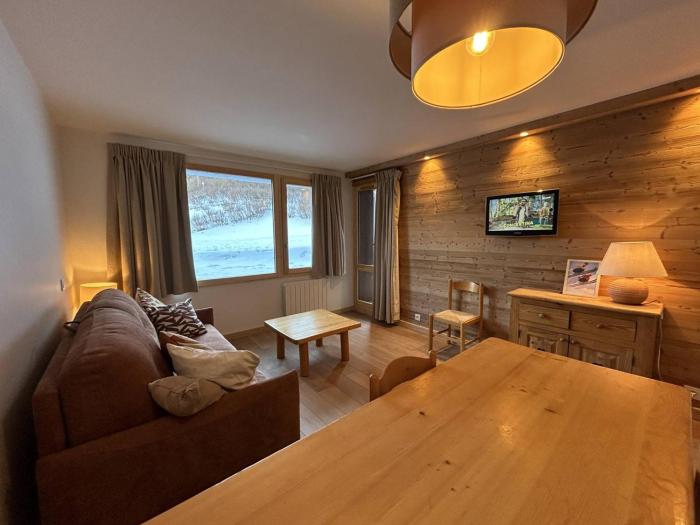 Chalet 4 pers, skis aux pieds, Laitelet, Méribel - FR-1-355-207