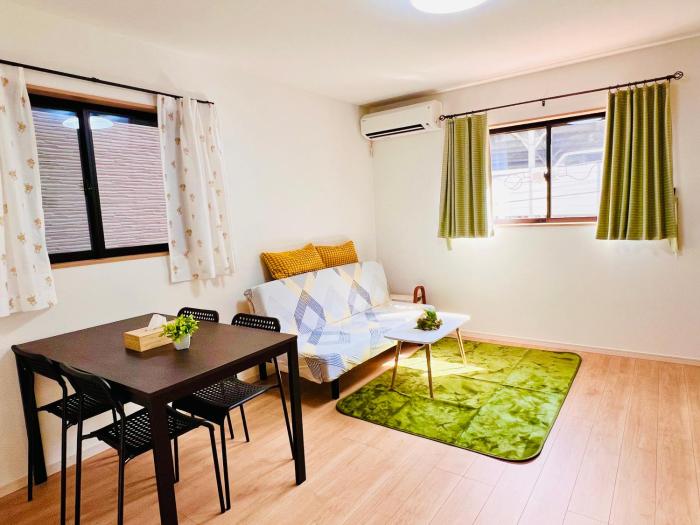Hana Home - New Cozy House with 4 bedrooms - 10min from Umeda