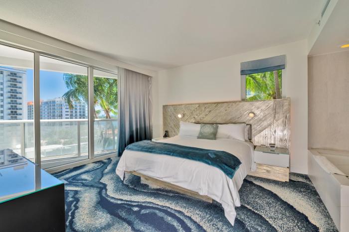 Stylish 1BR Suite with 5 Star Amenities and Stunning Views